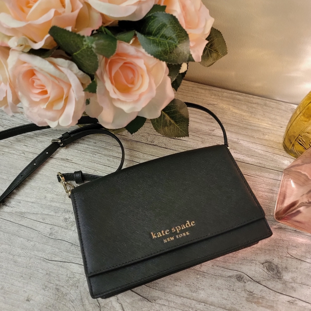 Kate Spade New York

CAMERON CONVERTIBLE CROSSBODY